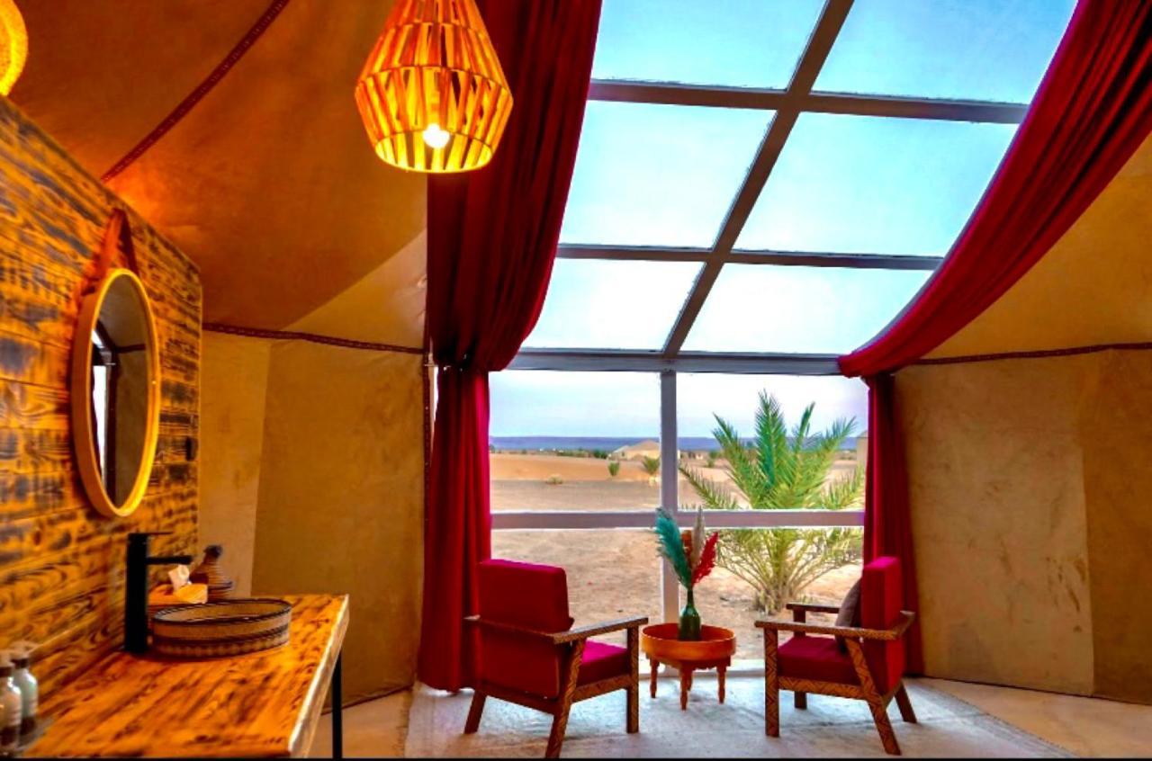 Sky View Camp Hotel Merzouga Bagian luar foto
