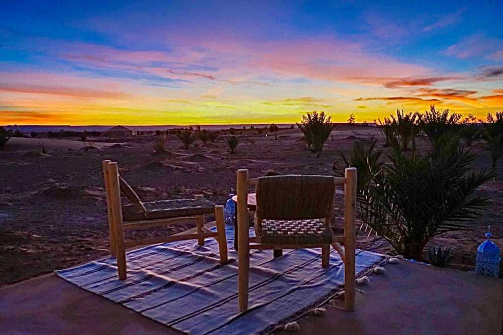 Sky View Camp Hotel Merzouga Bagian luar foto