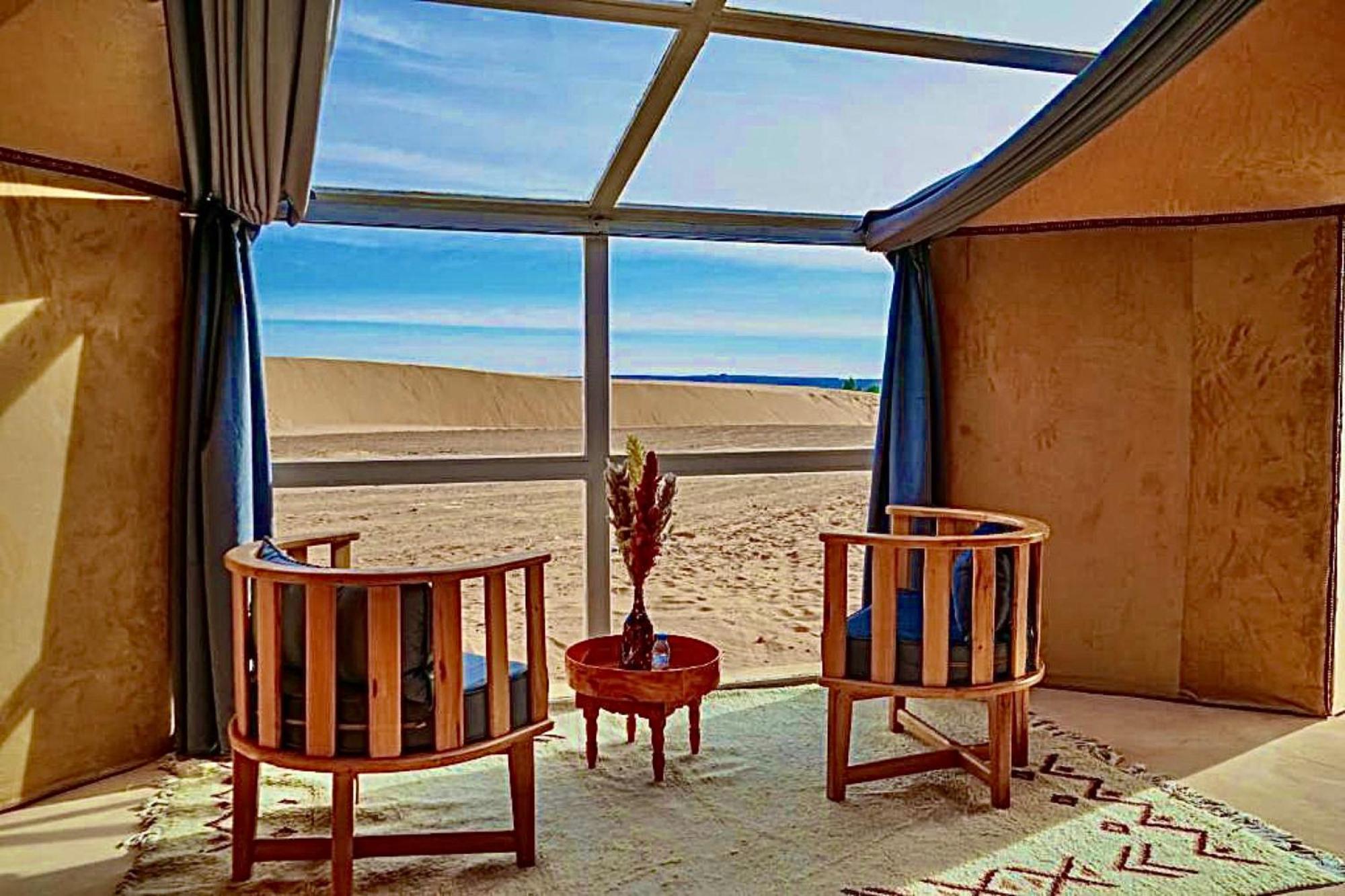 Sky View Camp Hotel Merzouga Bagian luar foto