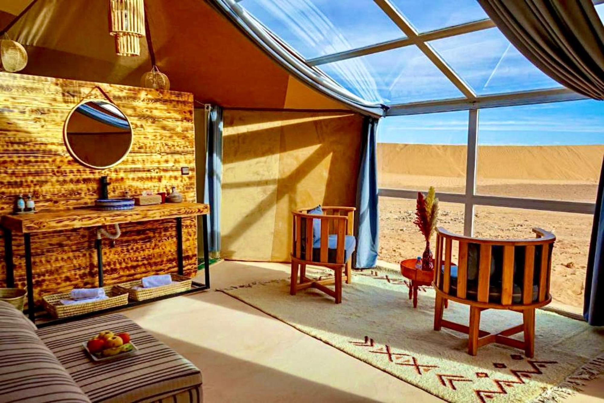 Sky View Camp Hotel Merzouga Bagian luar foto