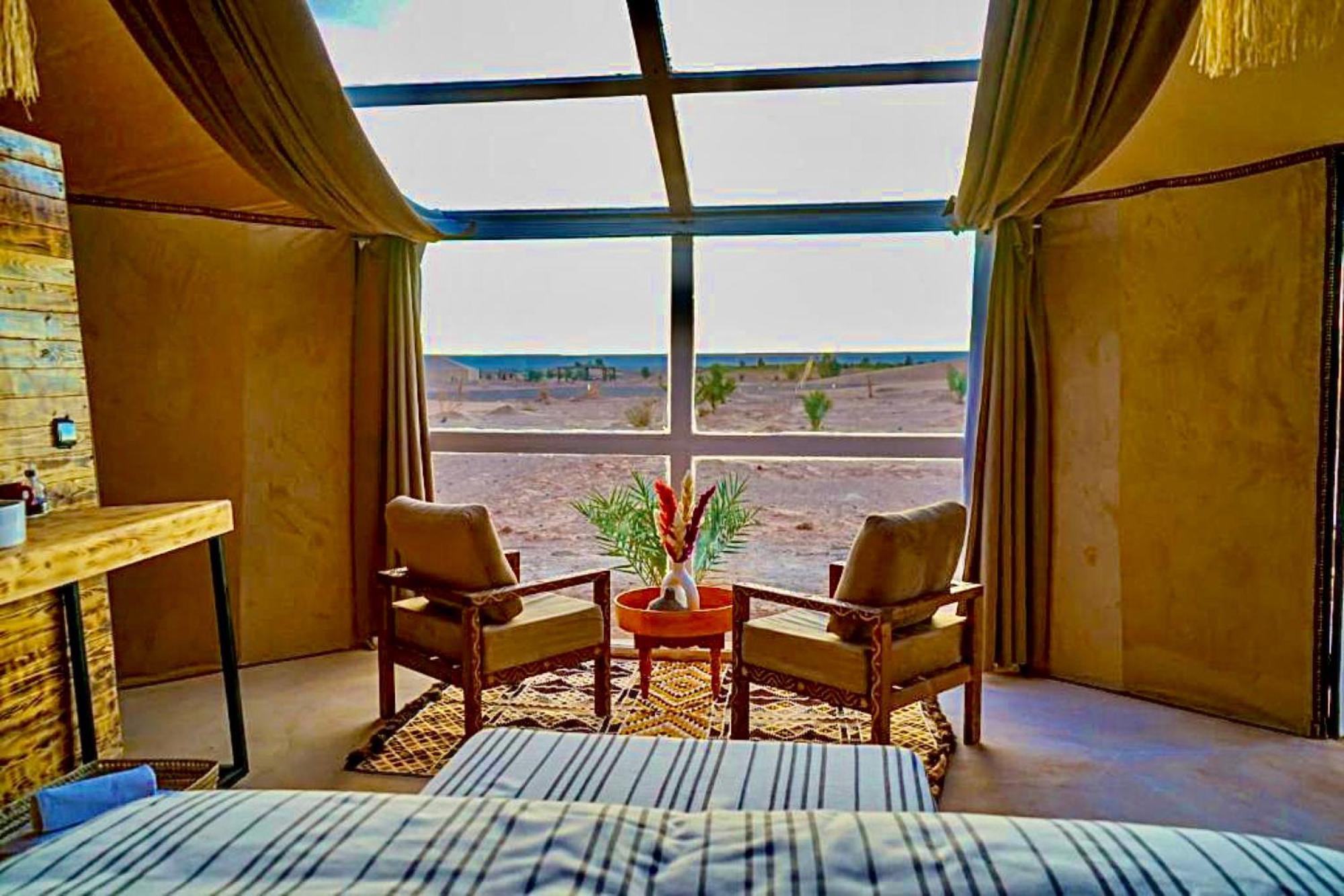 Sky View Camp Hotel Merzouga Bagian luar foto