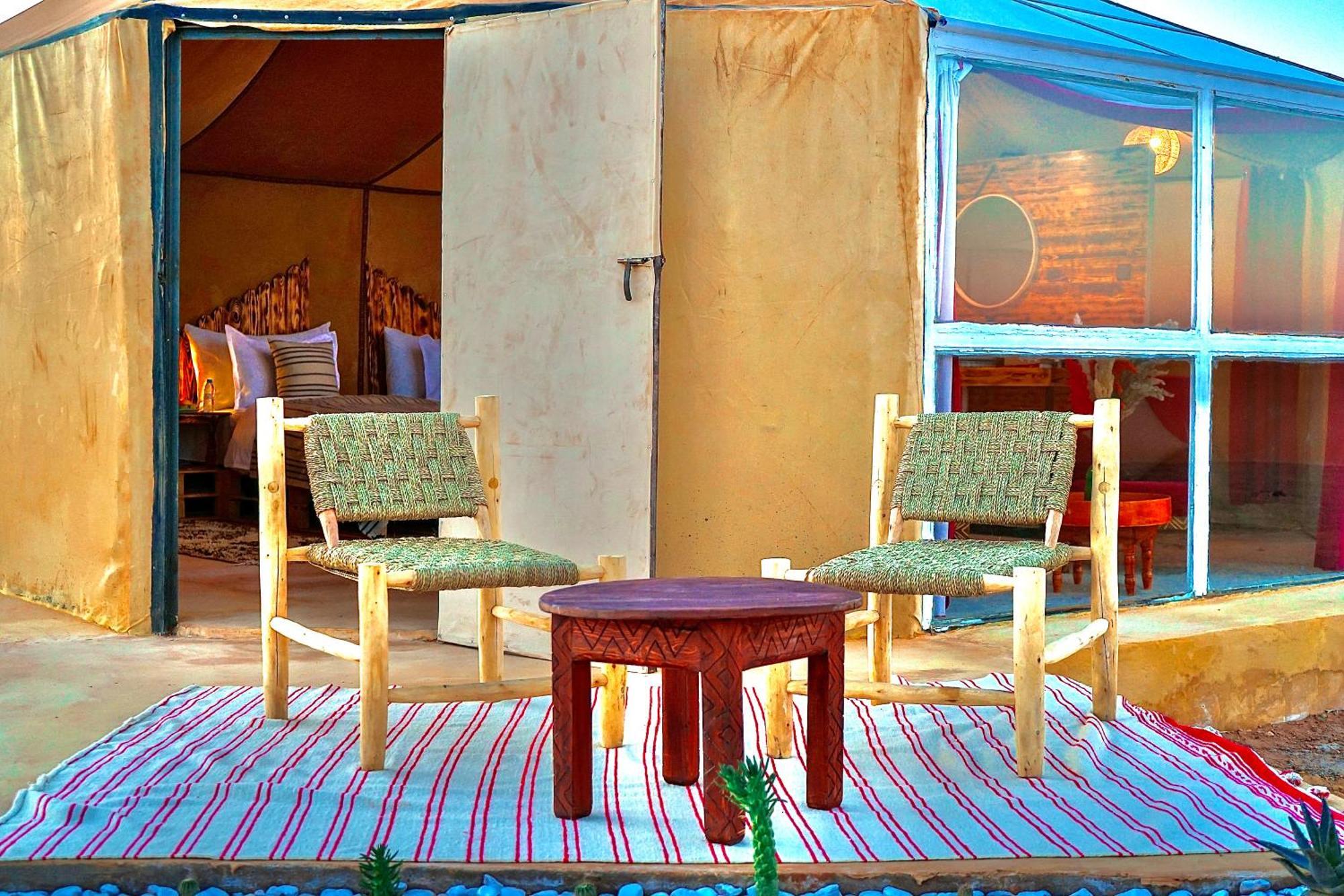 Sky View Camp Hotel Merzouga Bagian luar foto