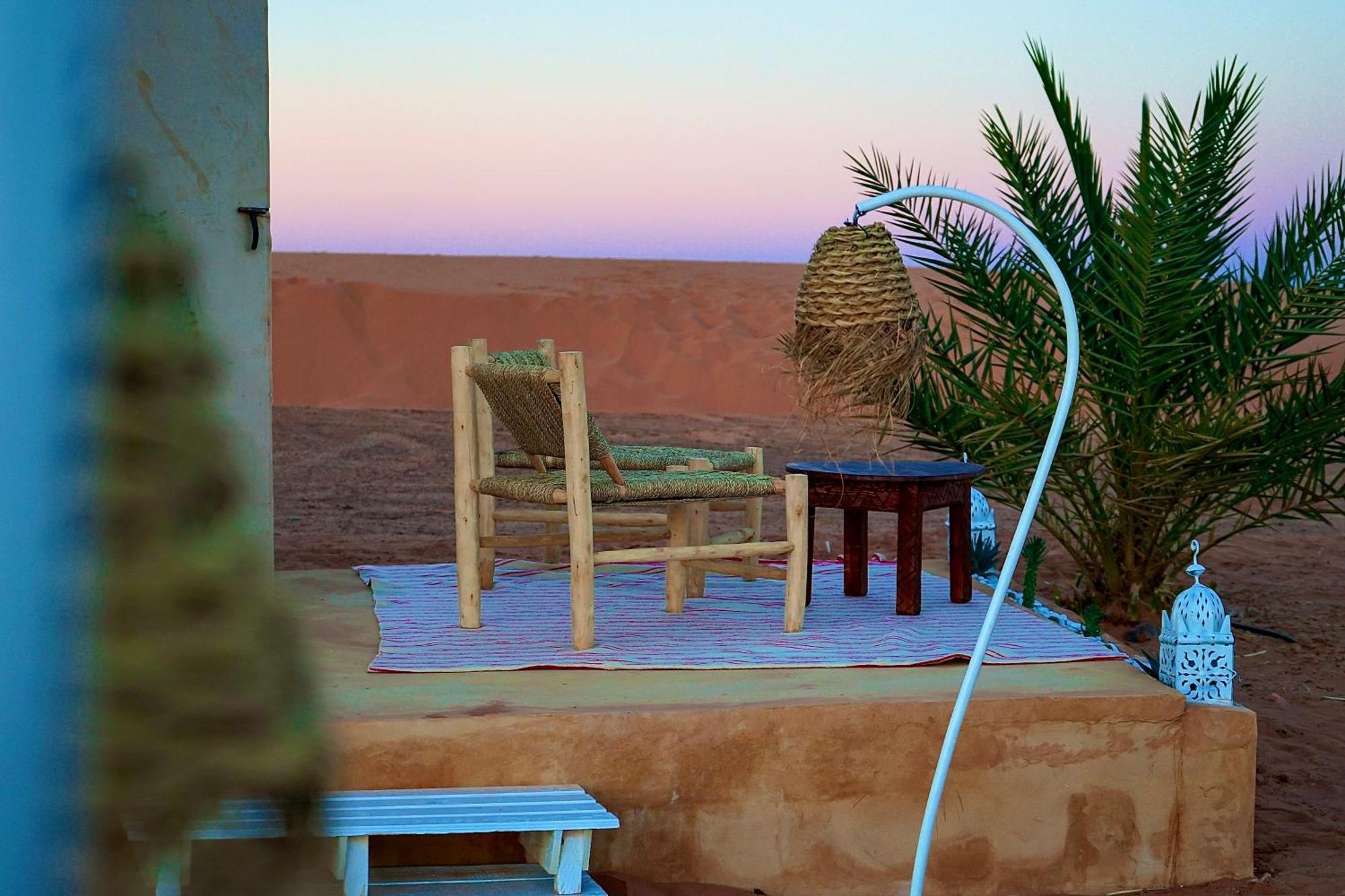 Sky View Camp Hotel Merzouga Bagian luar foto