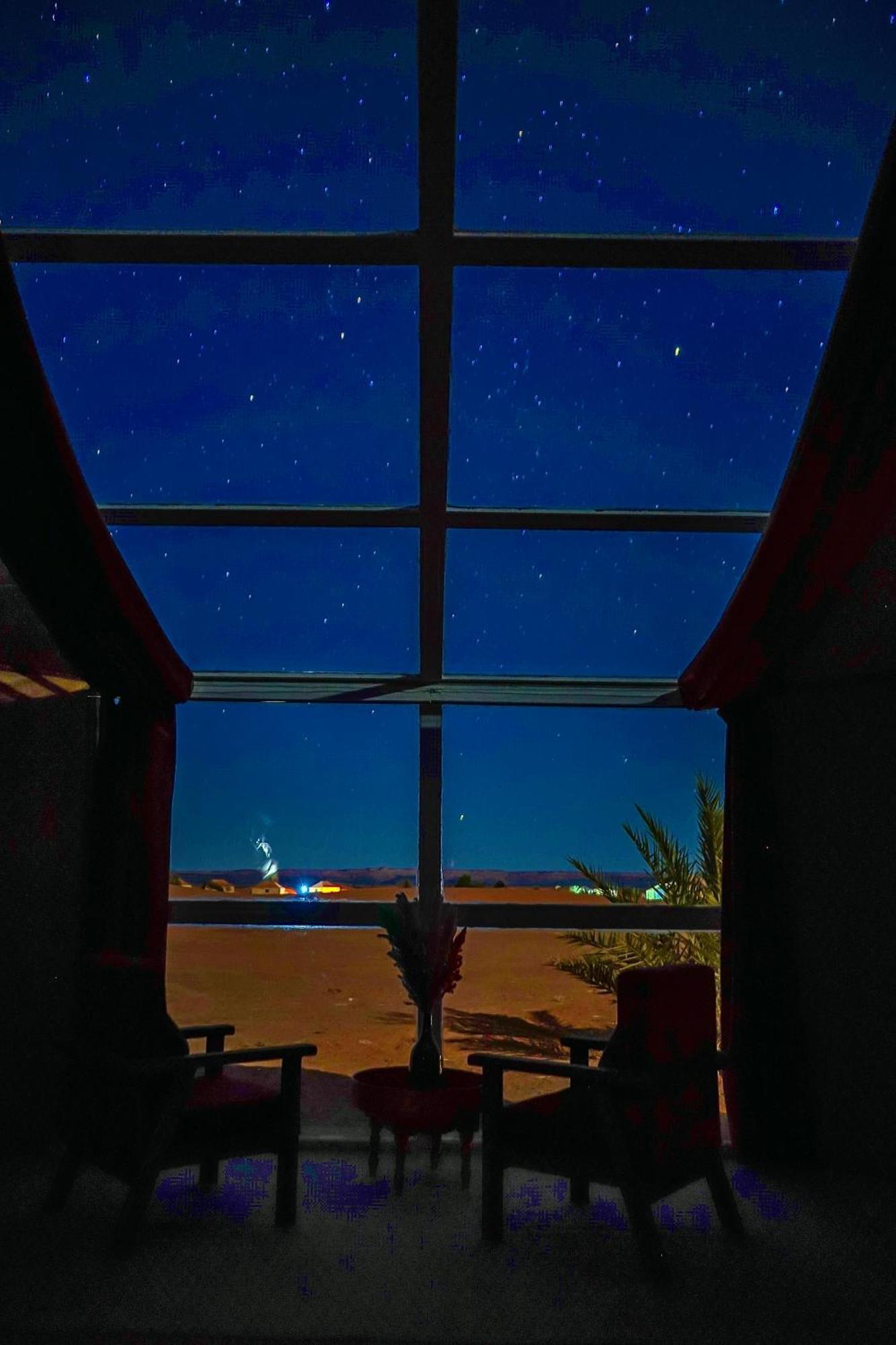 Sky View Camp Hotel Merzouga Bagian luar foto